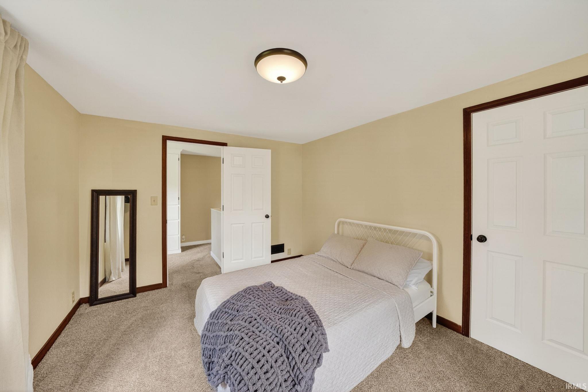 1846 College Street South Bend IN 46628