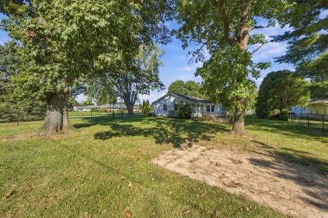 5300 S Breezewood Drive Muncie IN 47302