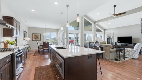 12381 Palmira Boulevard Fort Wayne IN 46818