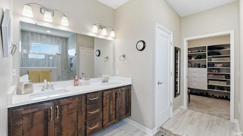 12381 Palmira Boulevard Fort Wayne IN 46818