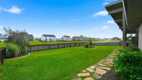 12381 Palmira Boulevard Fort Wayne IN 46818