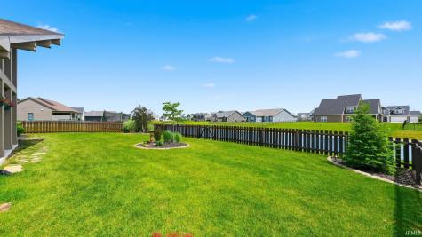 12381 Palmira Boulevard Fort Wayne IN 46818