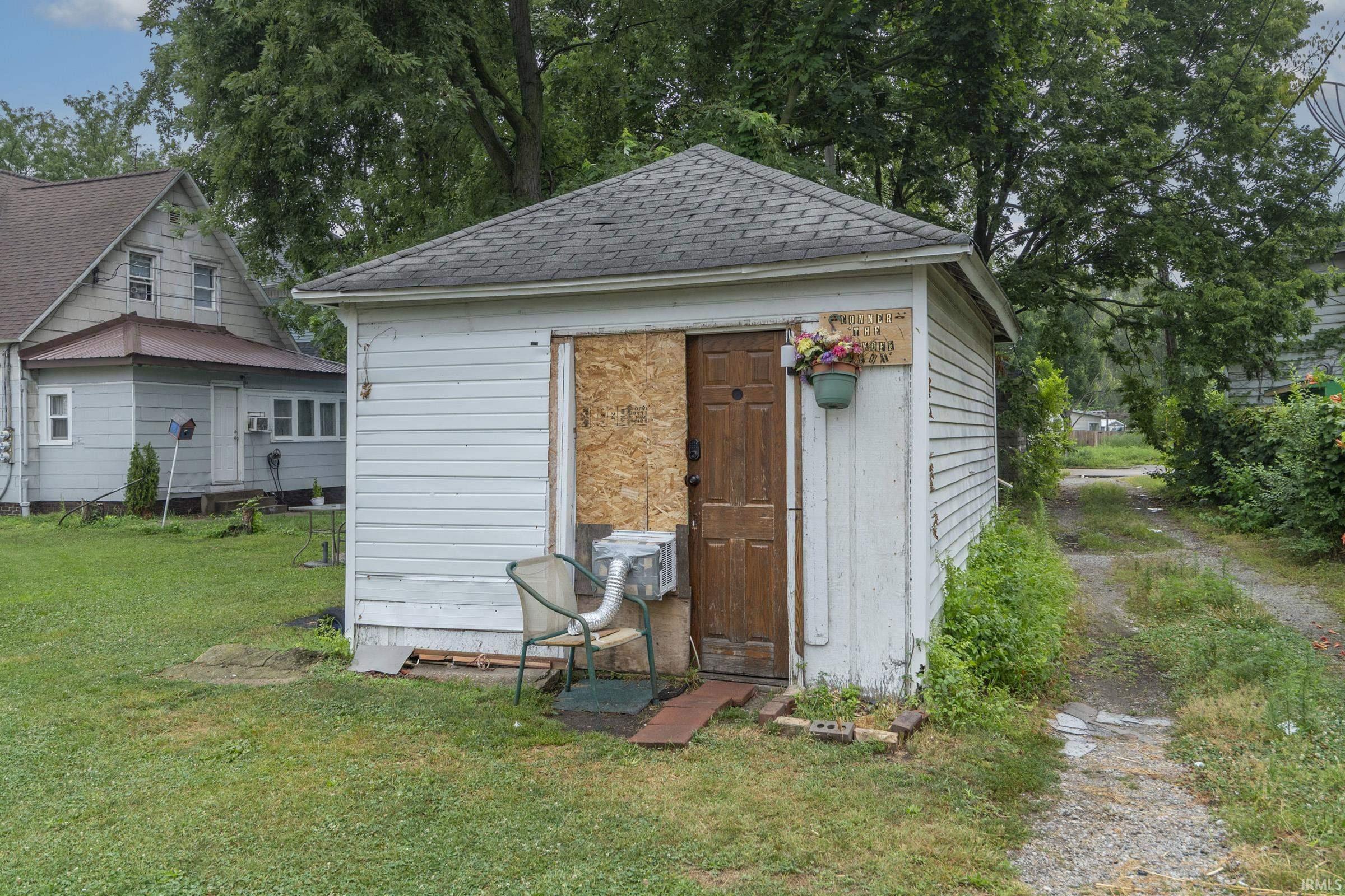 1319 W Franklin St Street Elkhart IN 46516