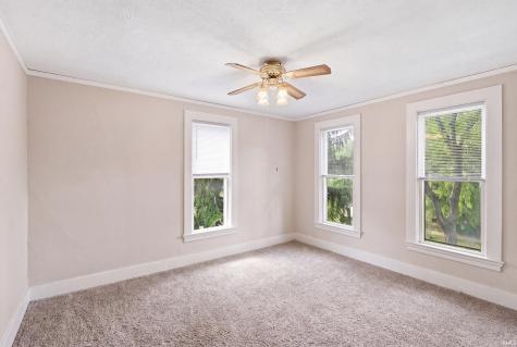 223 W Woodland Avenue Fort Wayne IN 46807