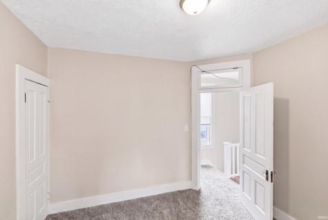 223 W Woodland Avenue Fort Wayne IN 46807