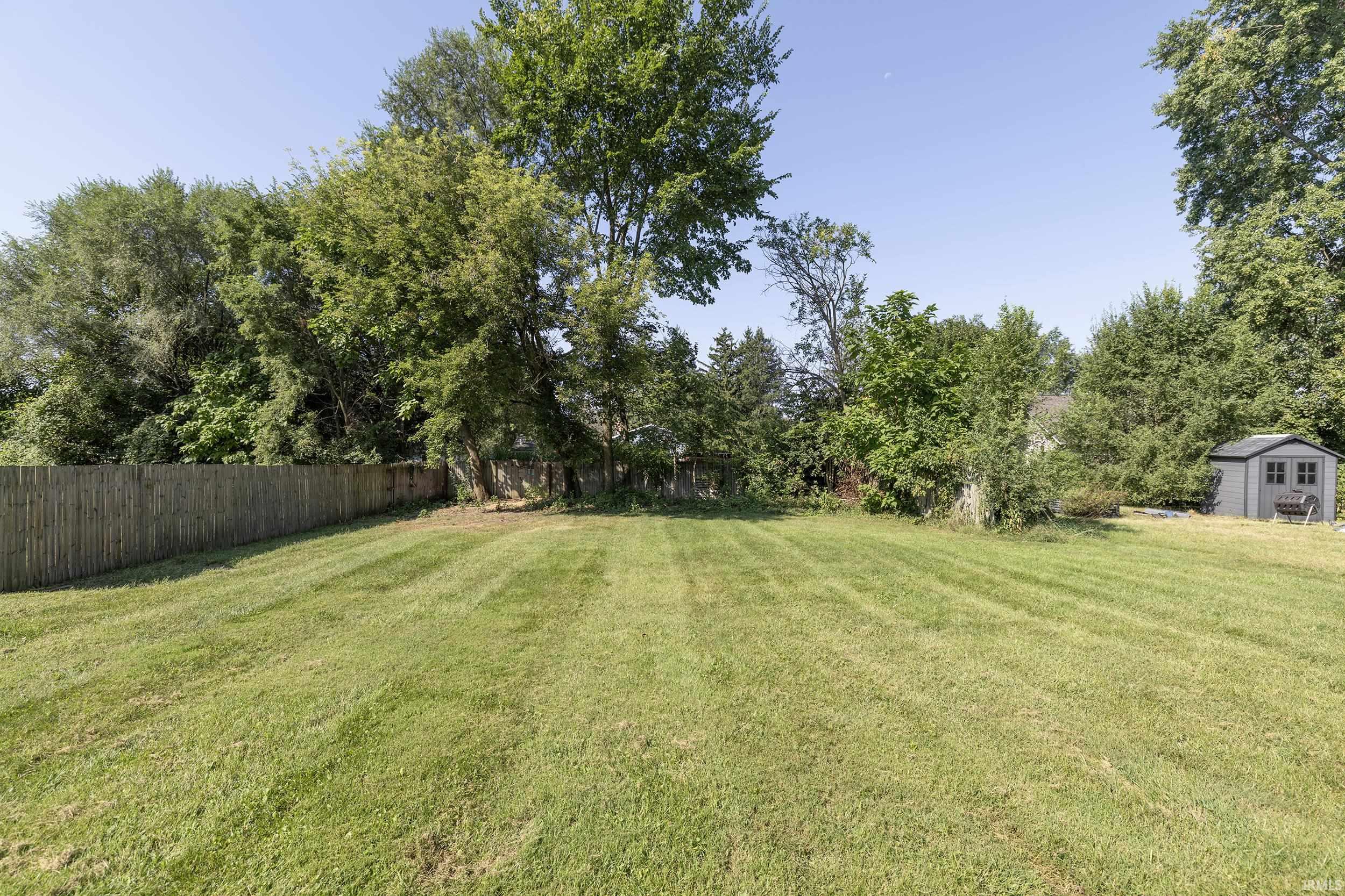 449 Ballard Avenue Mishawaka IN 46544