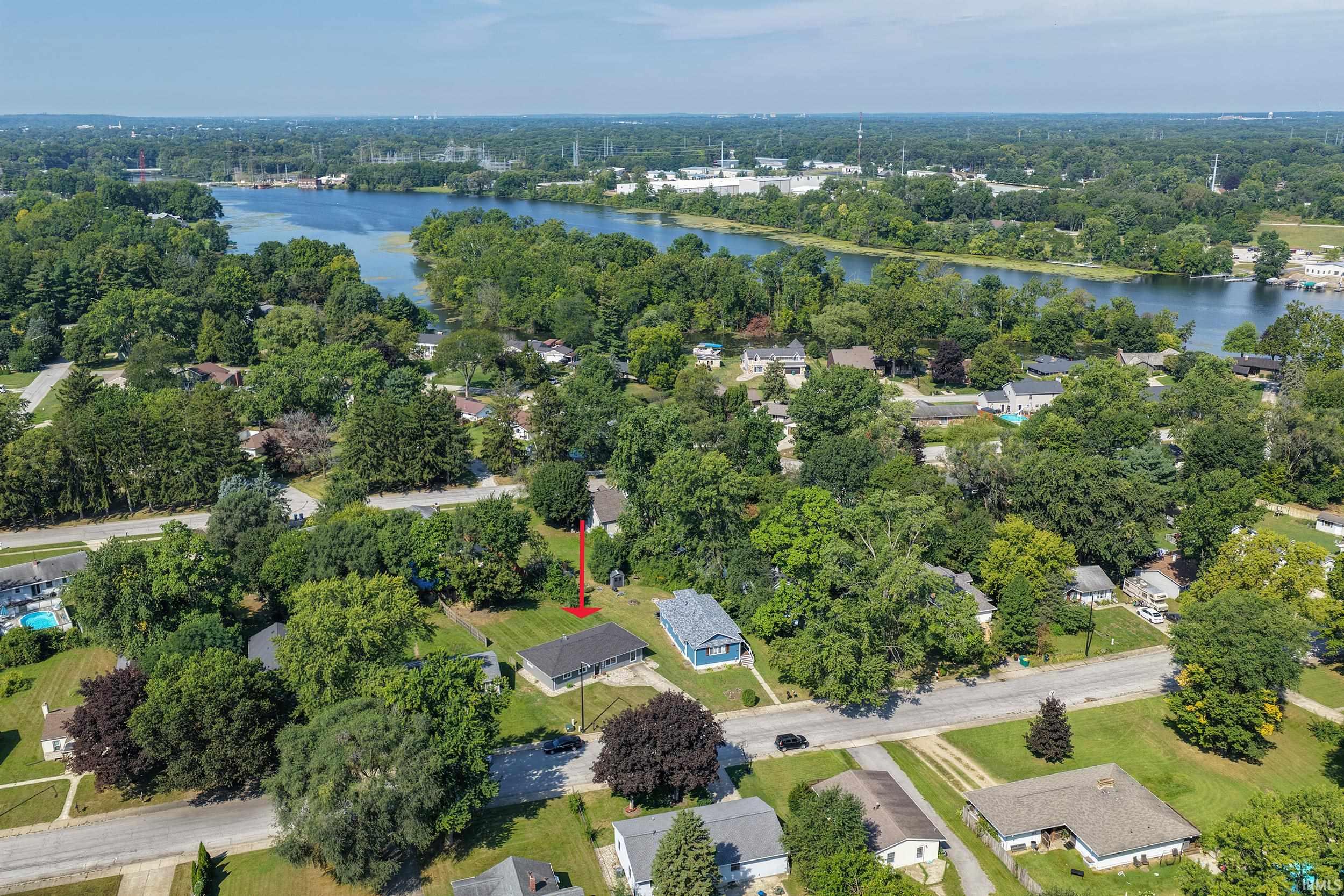 449 Ballard Avenue Mishawaka IN 46544