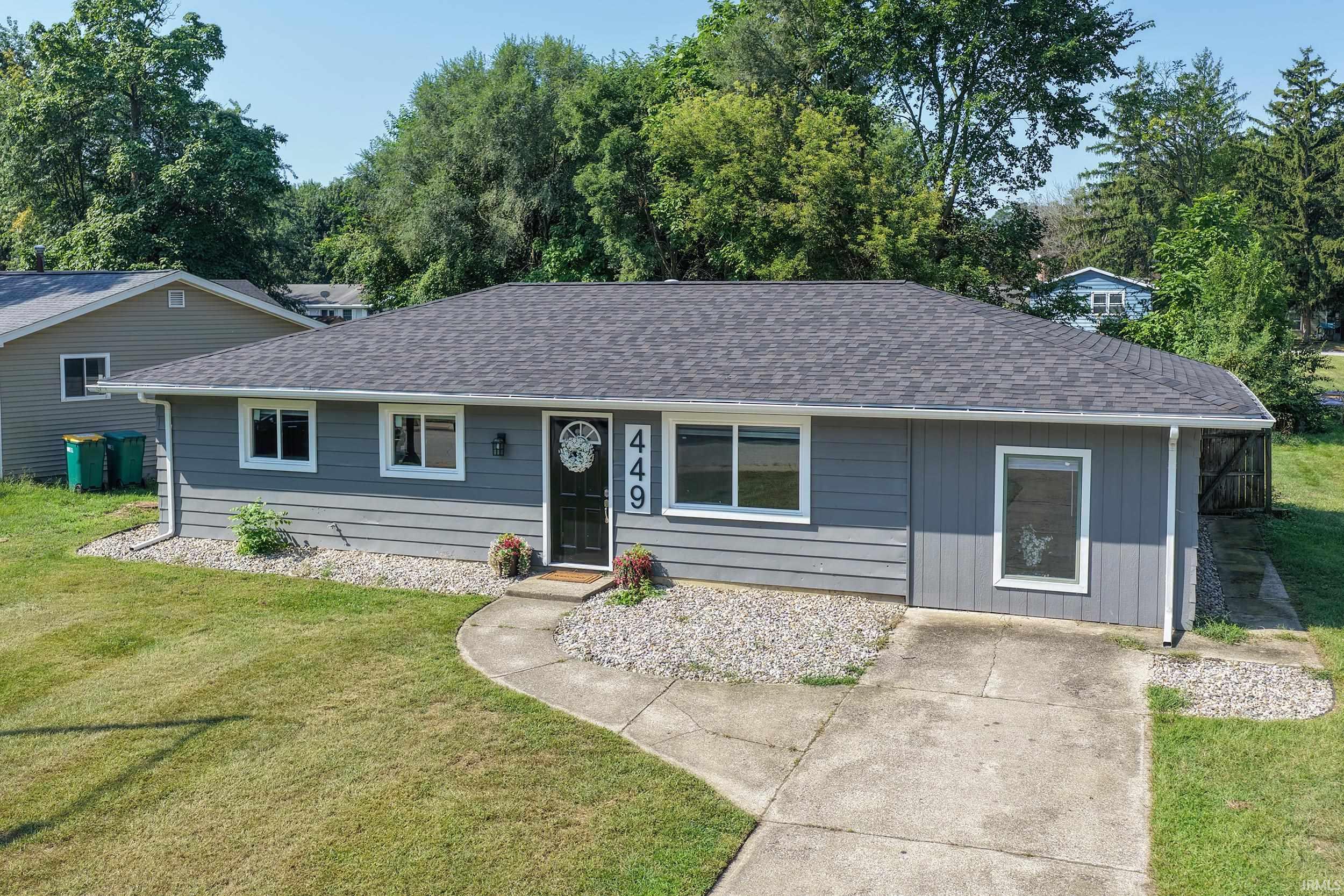 449 Ballard Avenue Mishawaka IN 46544