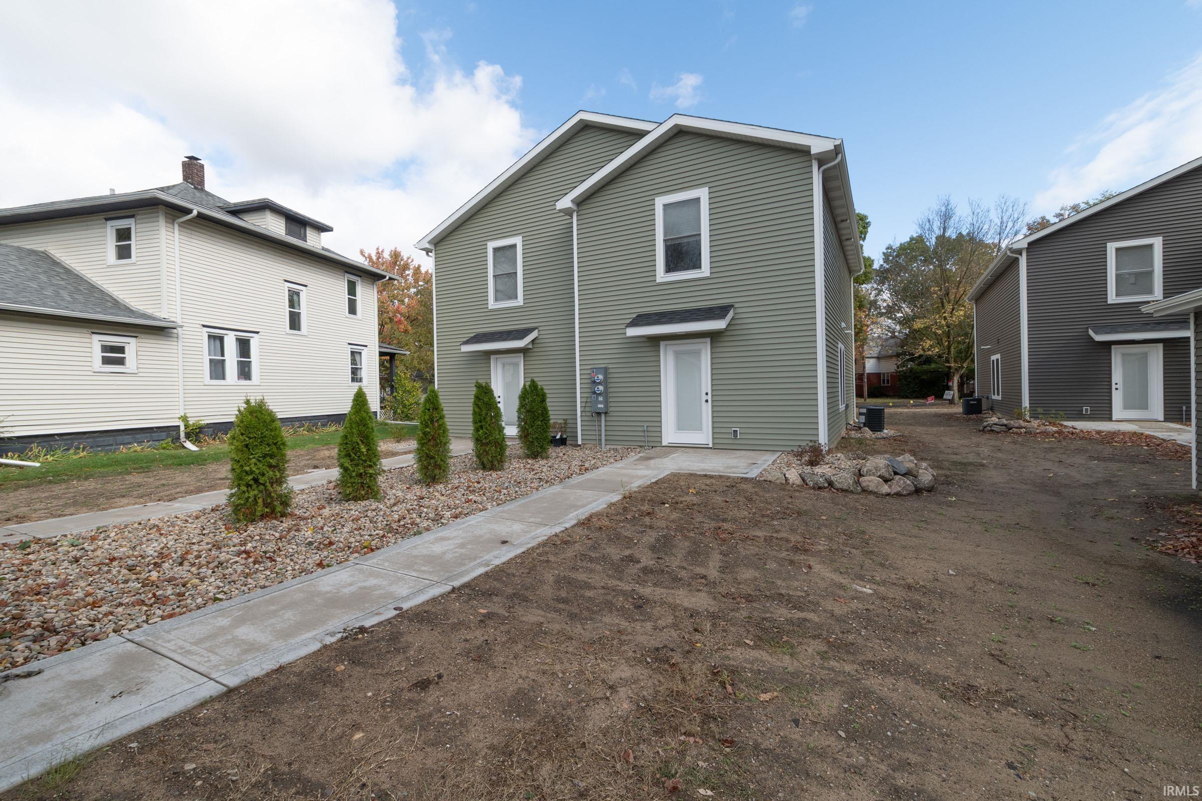 1119 Edwardsburg Avenue Elkhart IN 46514