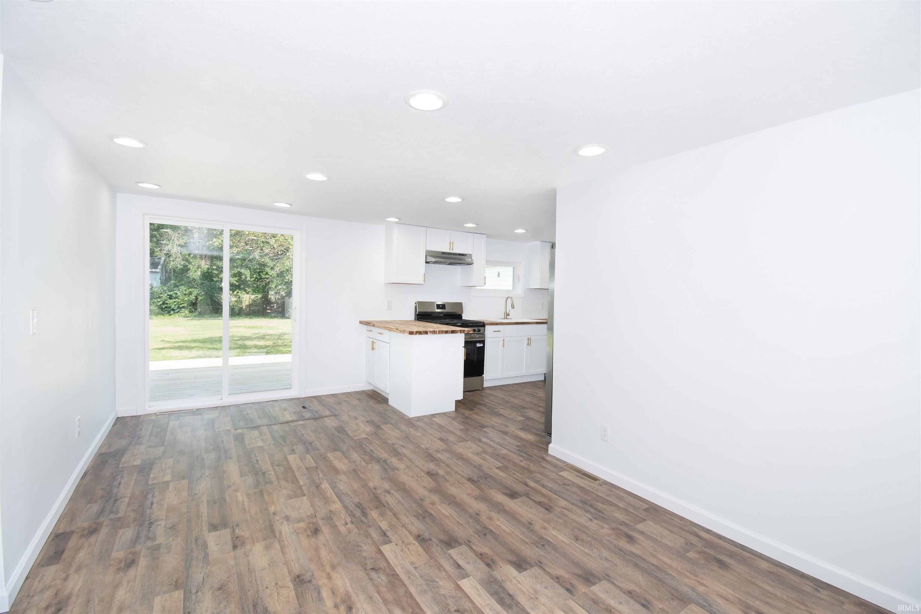 53268 Stryker Street Elkhart IN 46514