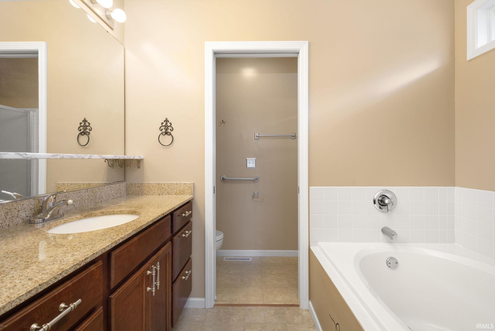 1610 Big Sky Court Osceola IN 46561