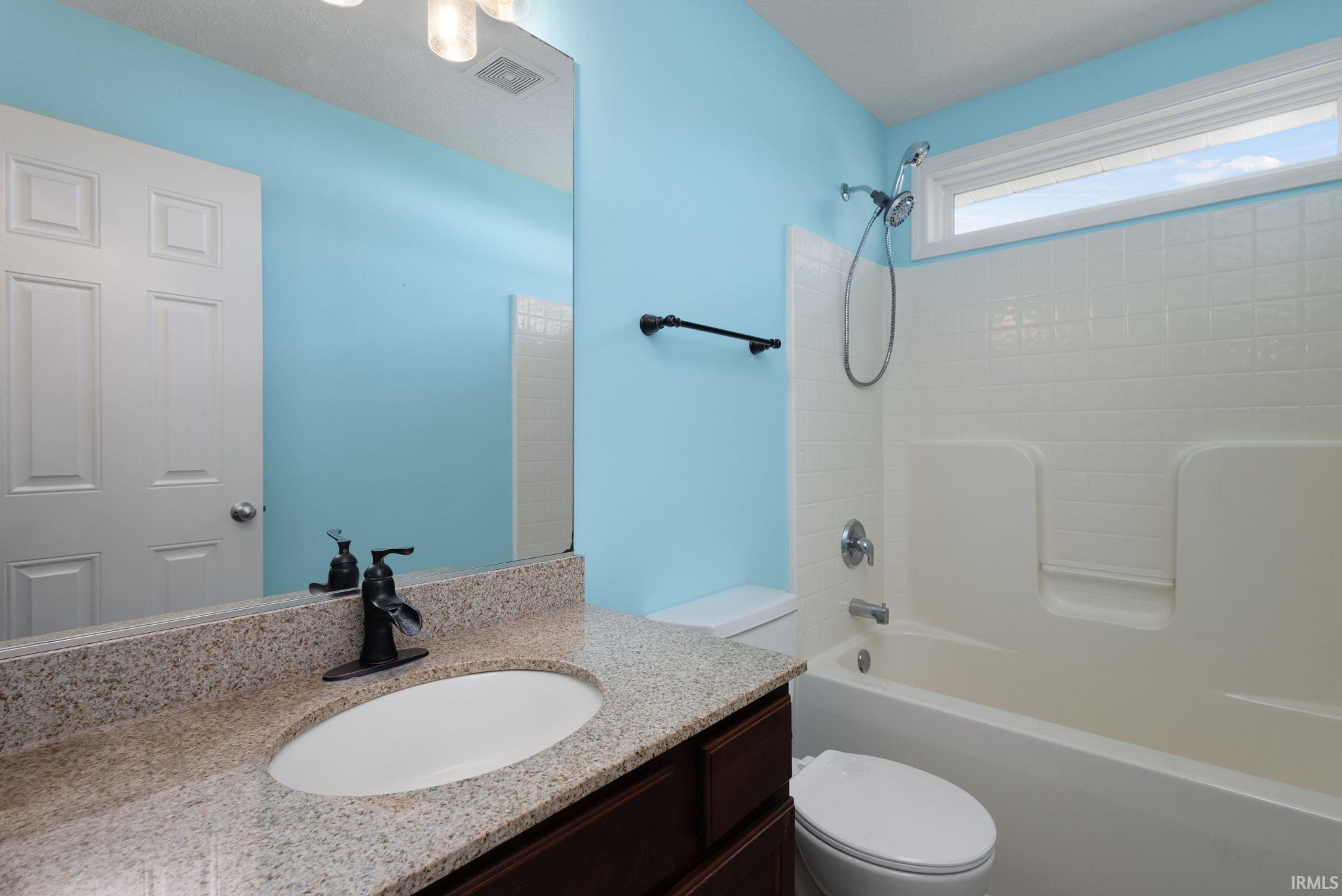 1610 Big Sky Court Osceola IN 46561