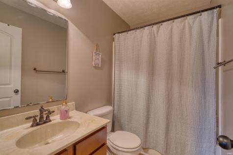 3700 Mariner Drive Evansville IN 47711