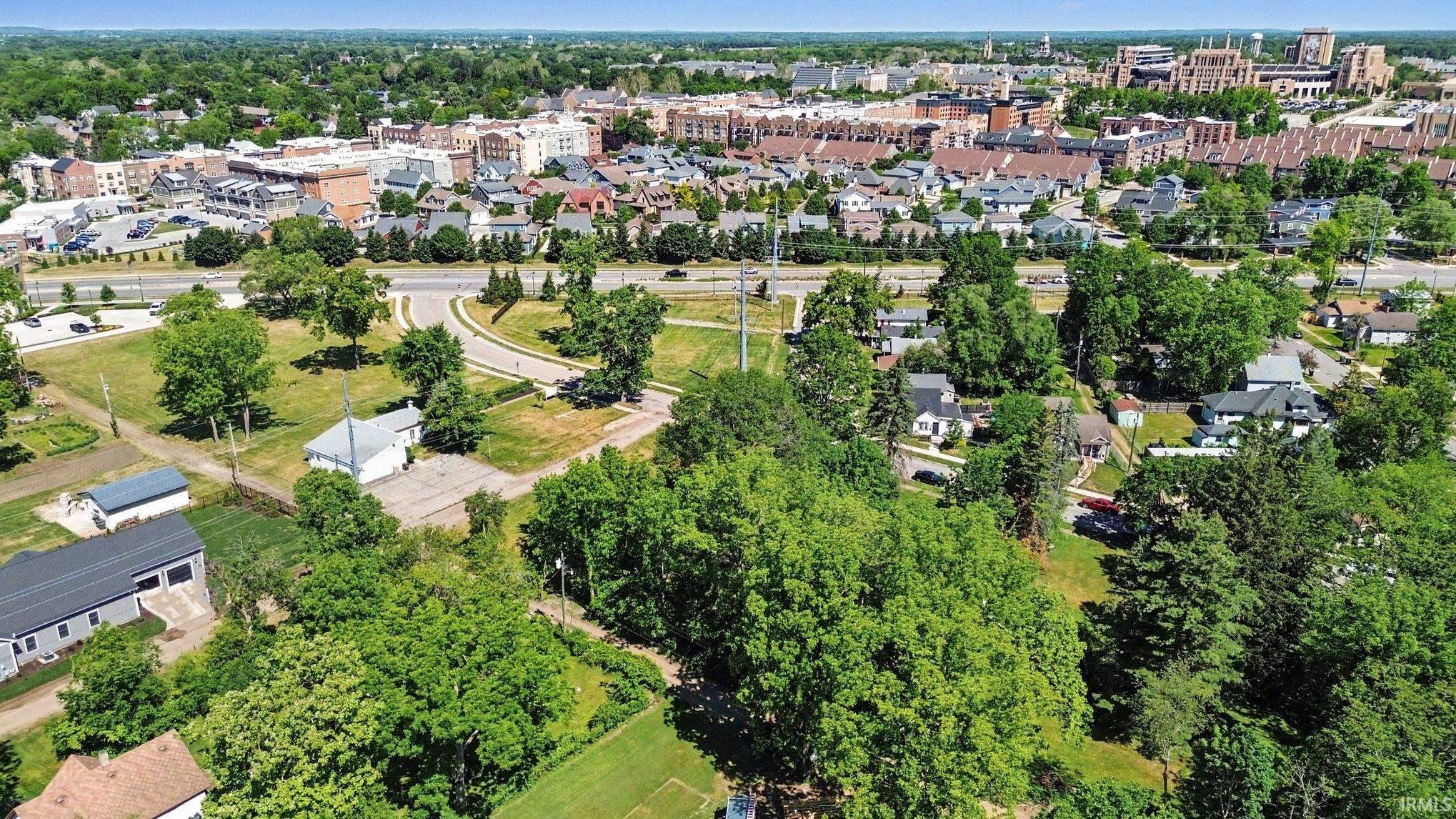 1242 Howard Street South Bend IN 46617