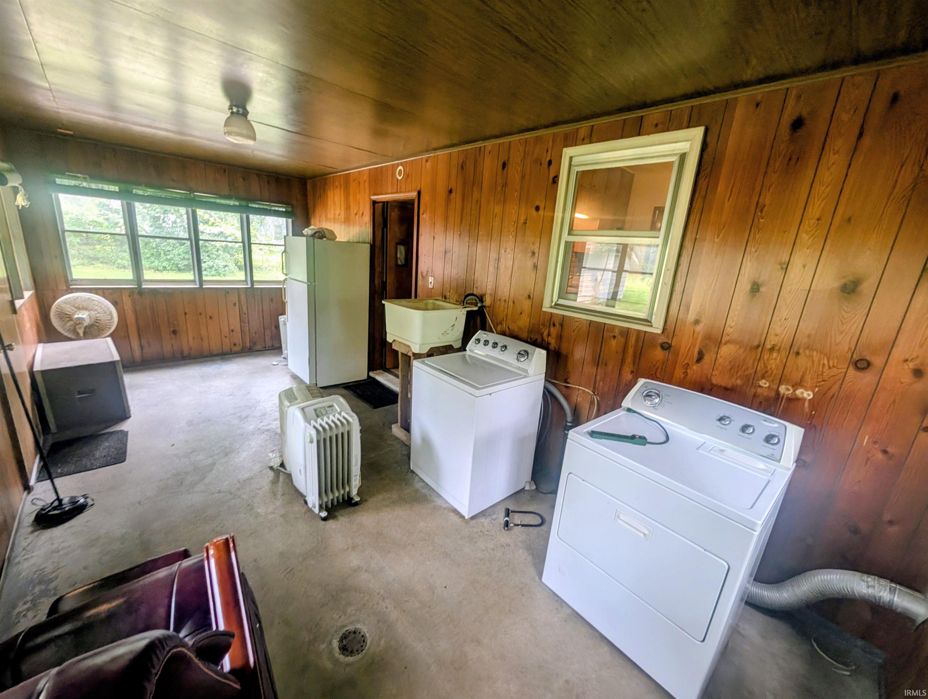 55453 Glenn Road South Bend IN 46628