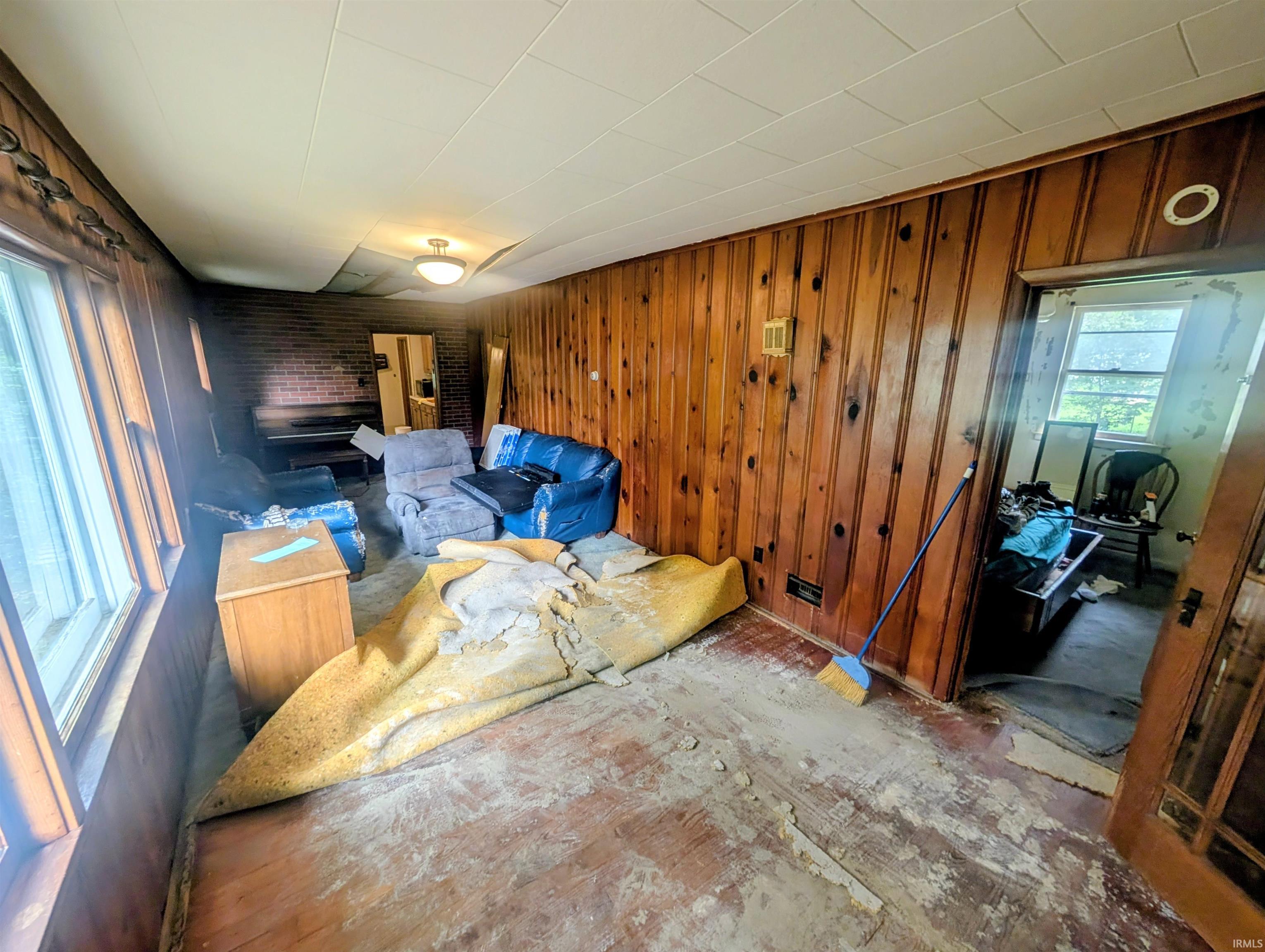 55453 Glenn Road South Bend IN 46628