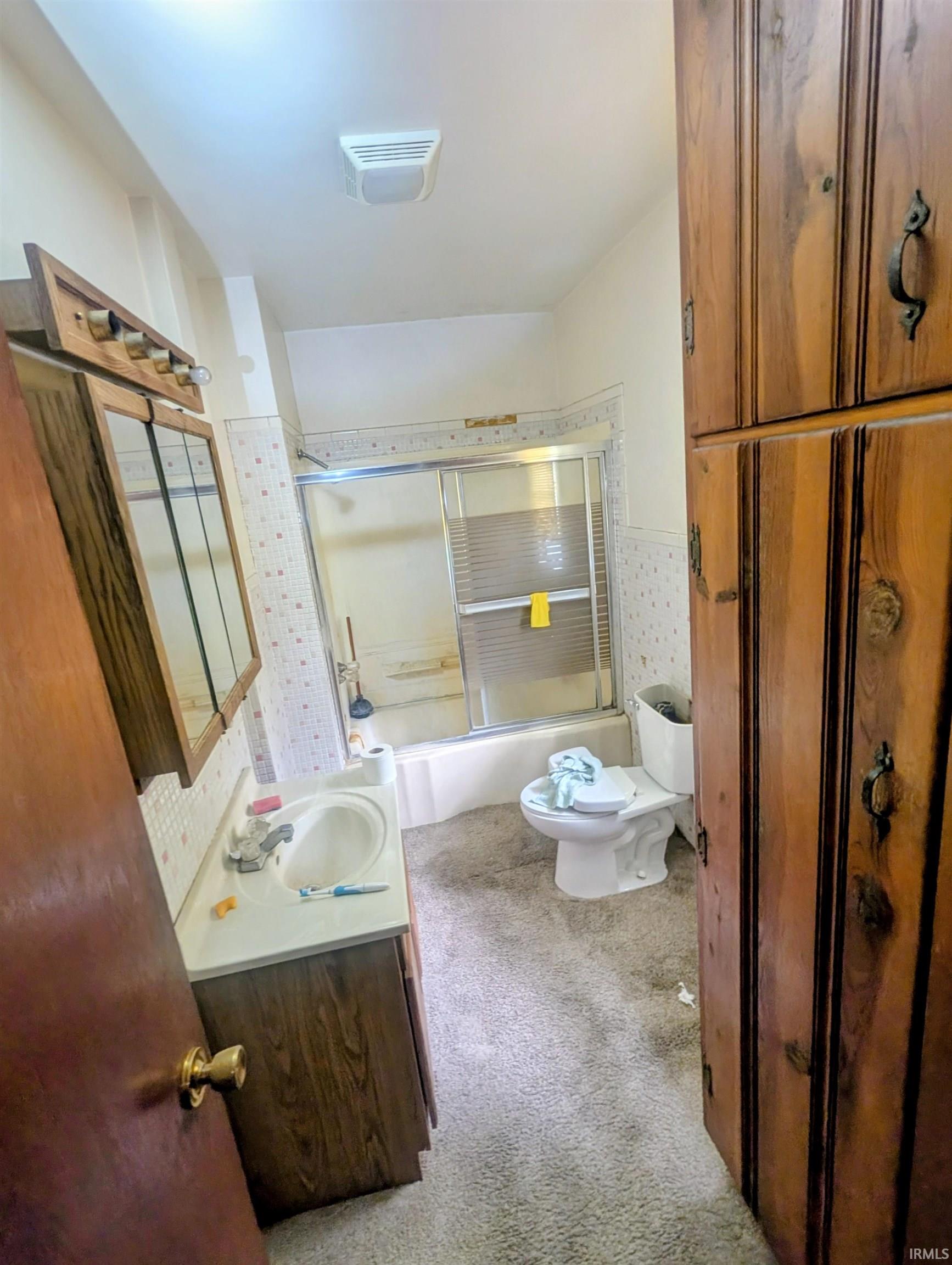 55453 Glenn Road South Bend IN 46628