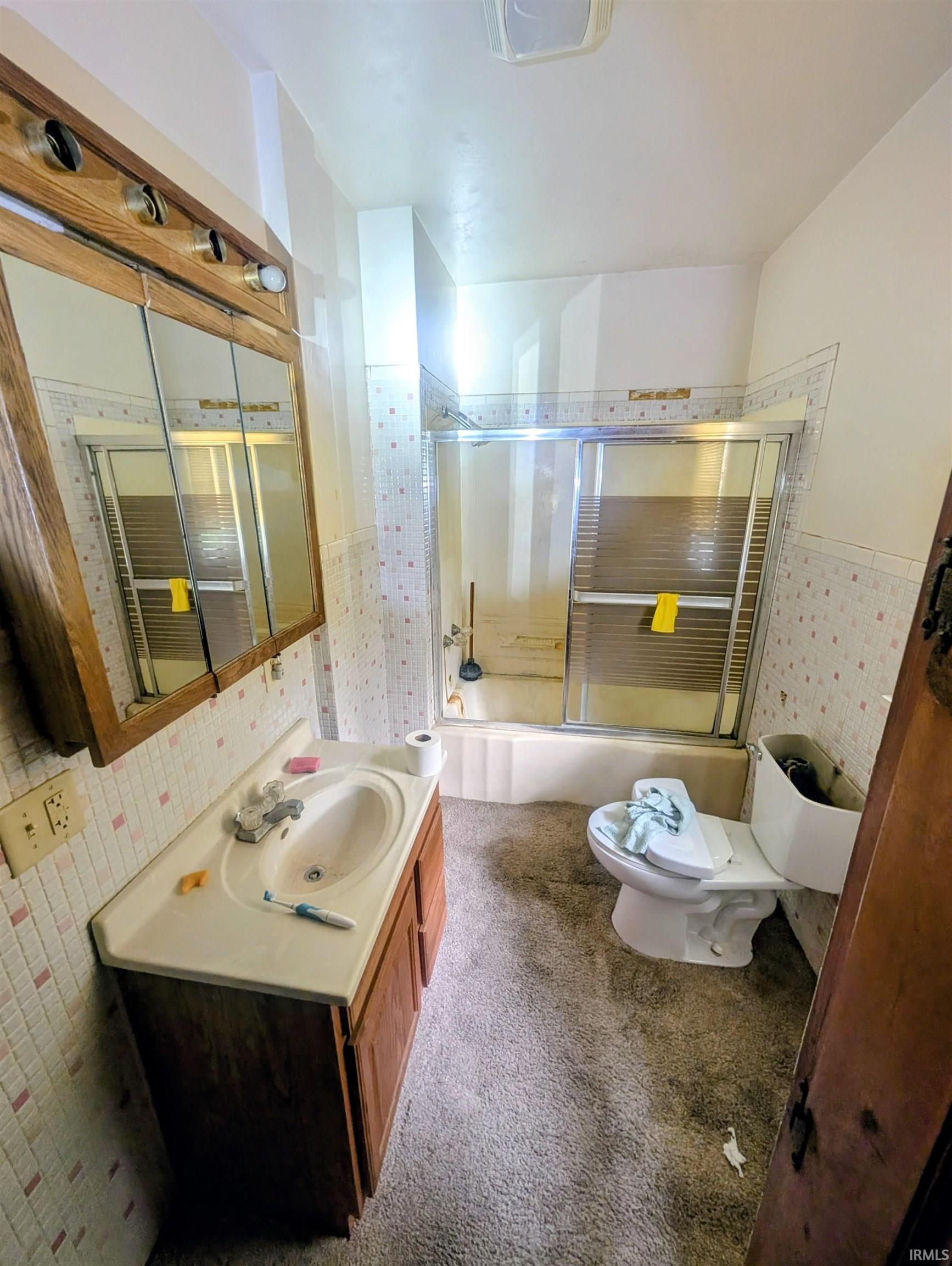 55453 Glenn Road South Bend IN 46628