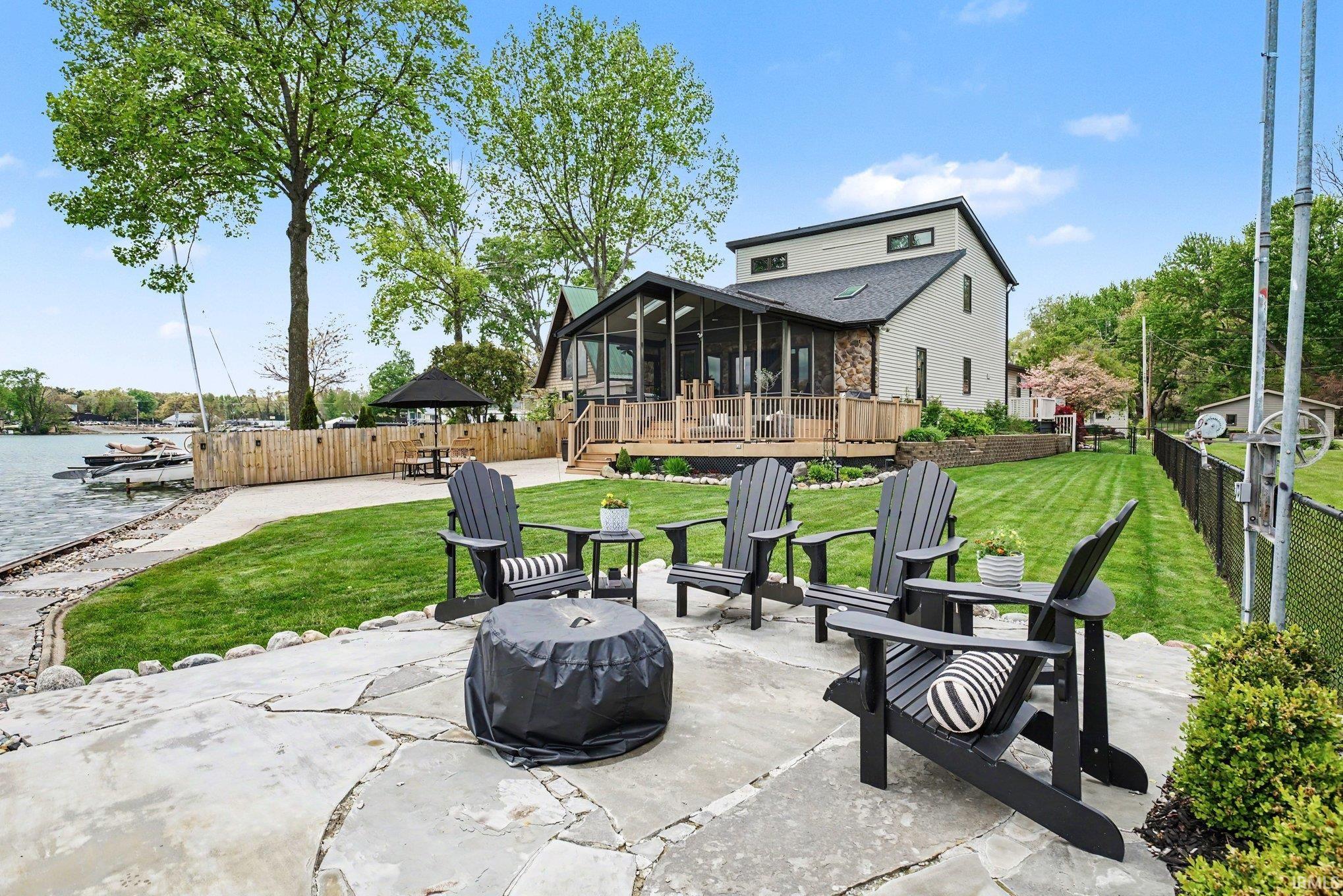 51236 North Shore Drive Elkhart IN 46514