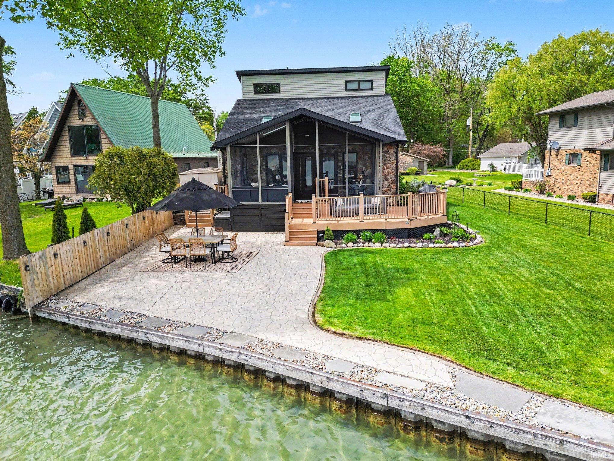 51236 North Shore Drive Elkhart IN 46514