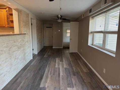 7601 Eichele Drive Evansville IN 47712