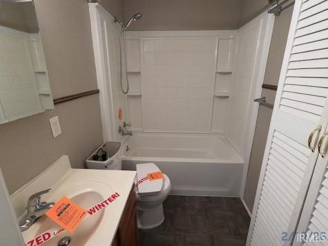 7601 Eichele Drive Evansville IN 47712