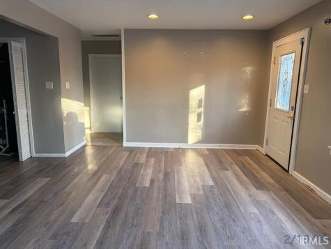7601 Eichele Drive Evansville IN 47712