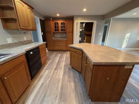 7601 Eichele Drive Evansville IN 47712