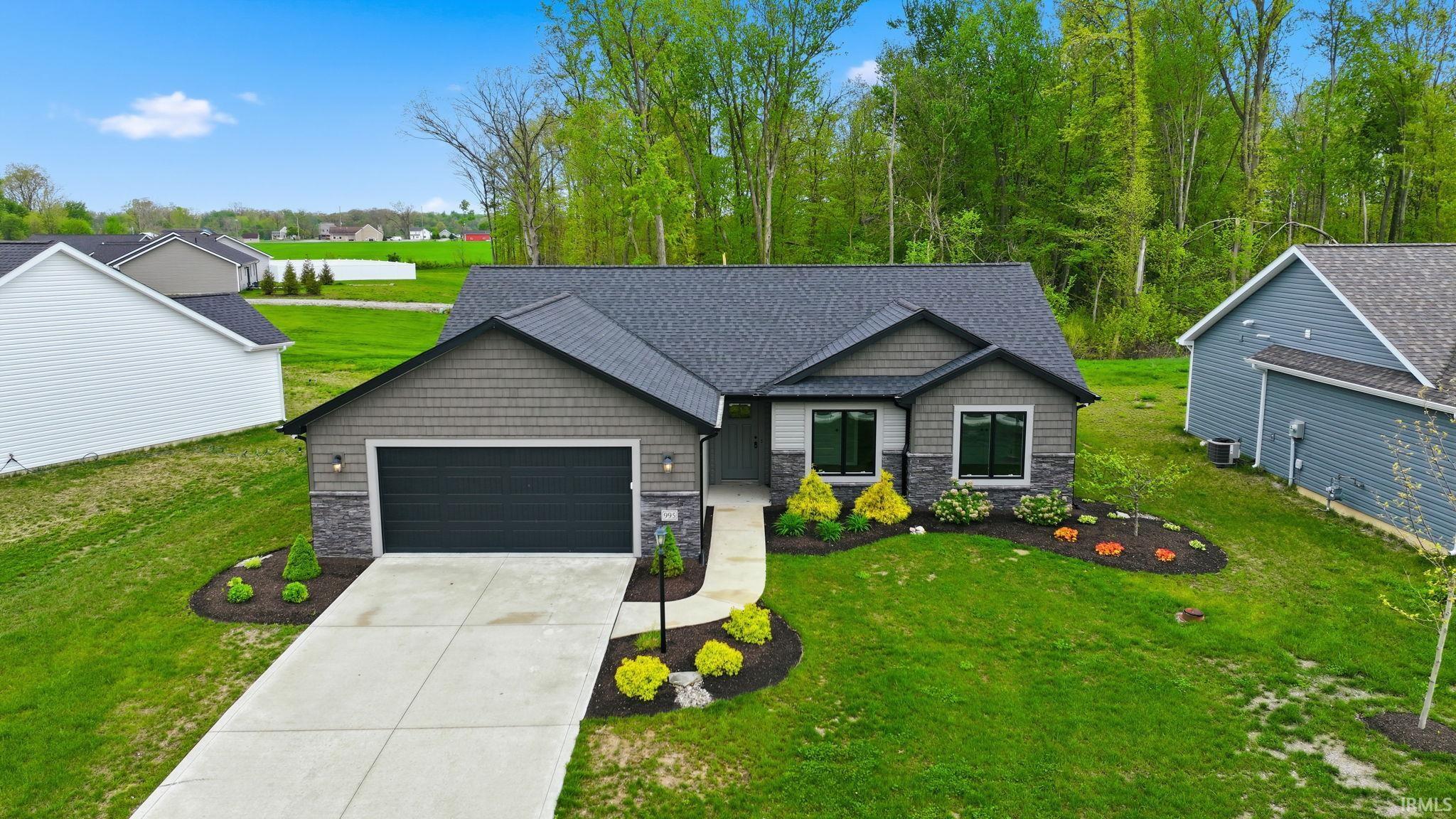995 Lagonda Trail Fort Wayne IN 46818