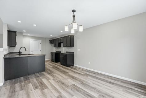 995 Lagonda Trail Fort Wayne IN 46818