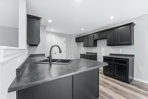 995 Lagonda Trail Fort Wayne IN 46818