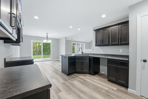 995 Lagonda Trail Fort Wayne IN 46818