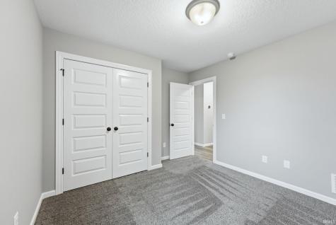 995 Lagonda Trail Fort Wayne IN 46818