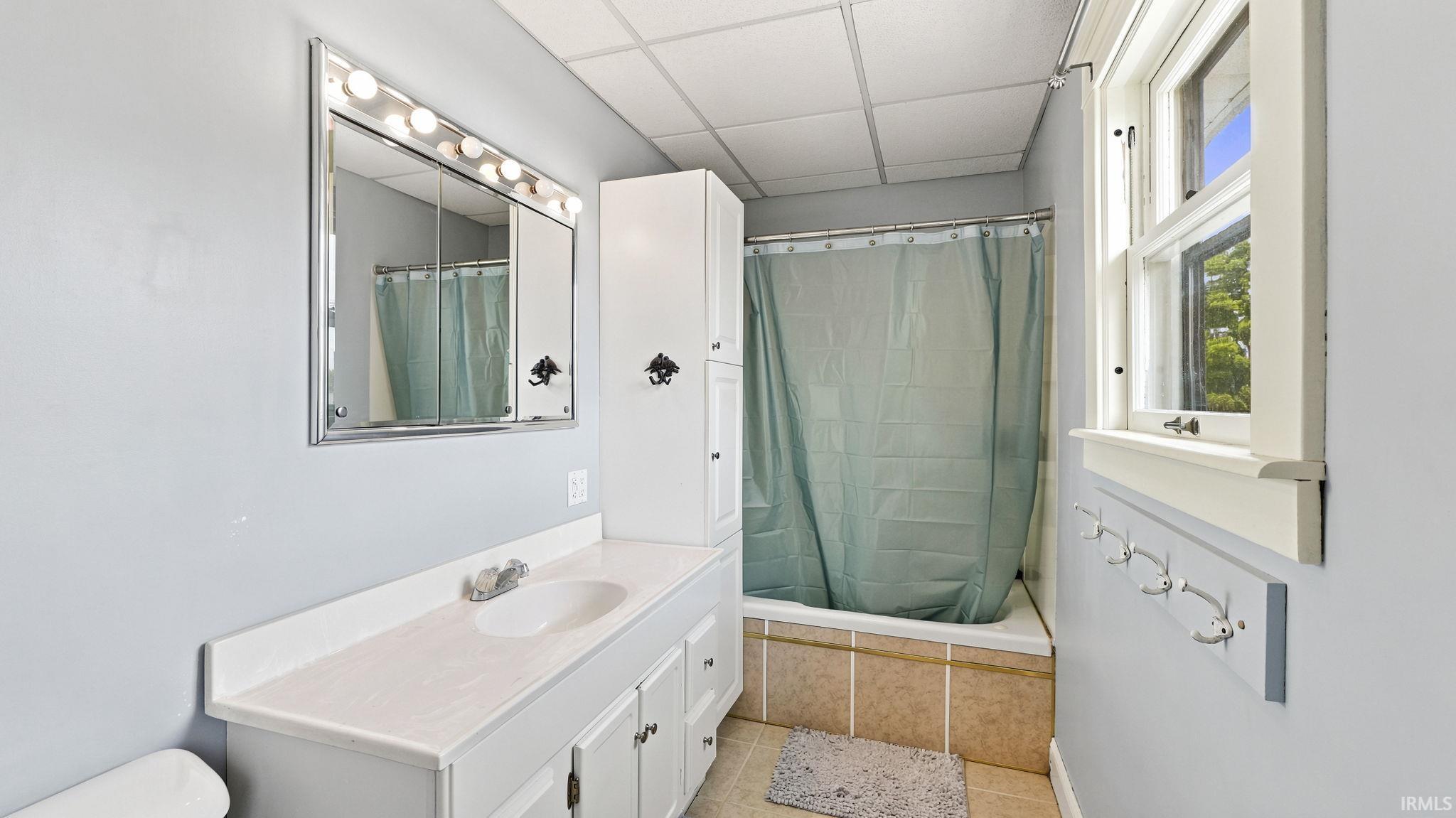 221 S Poplar Street Lagrange IN 46761