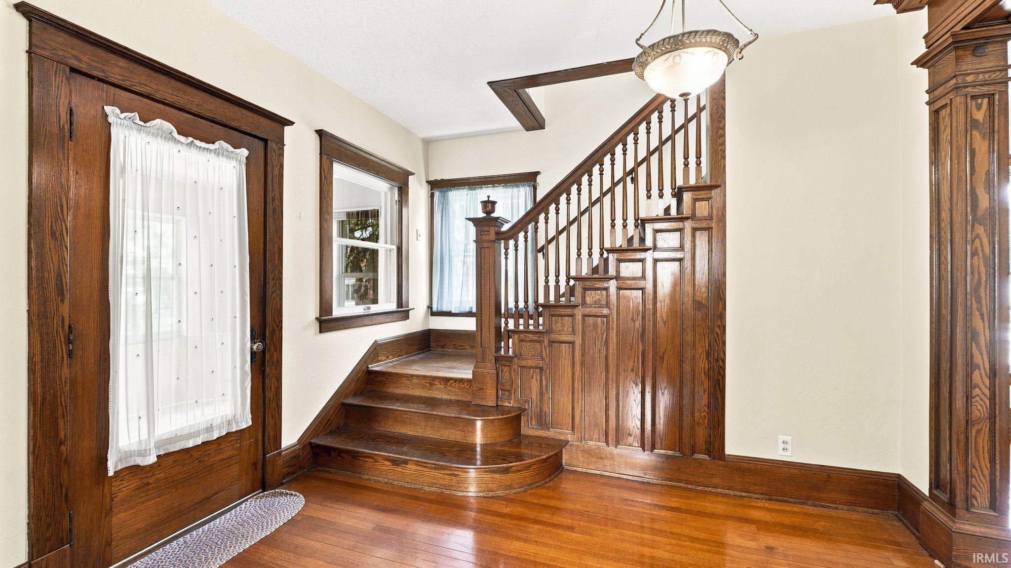 221 S Poplar Street Lagrange IN 46761