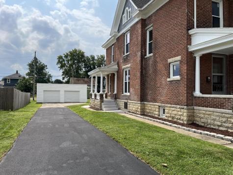 37 W Taylor Street Huntington IN 46750
