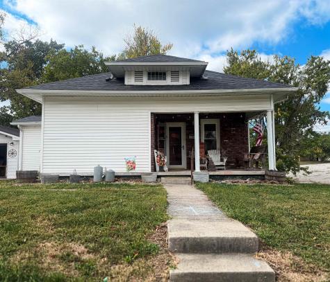 1060 S First Street Dugger IN 47848