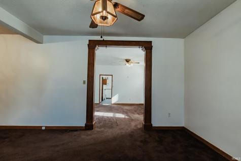 716 Waggoner Avenue Evansville IN 47713