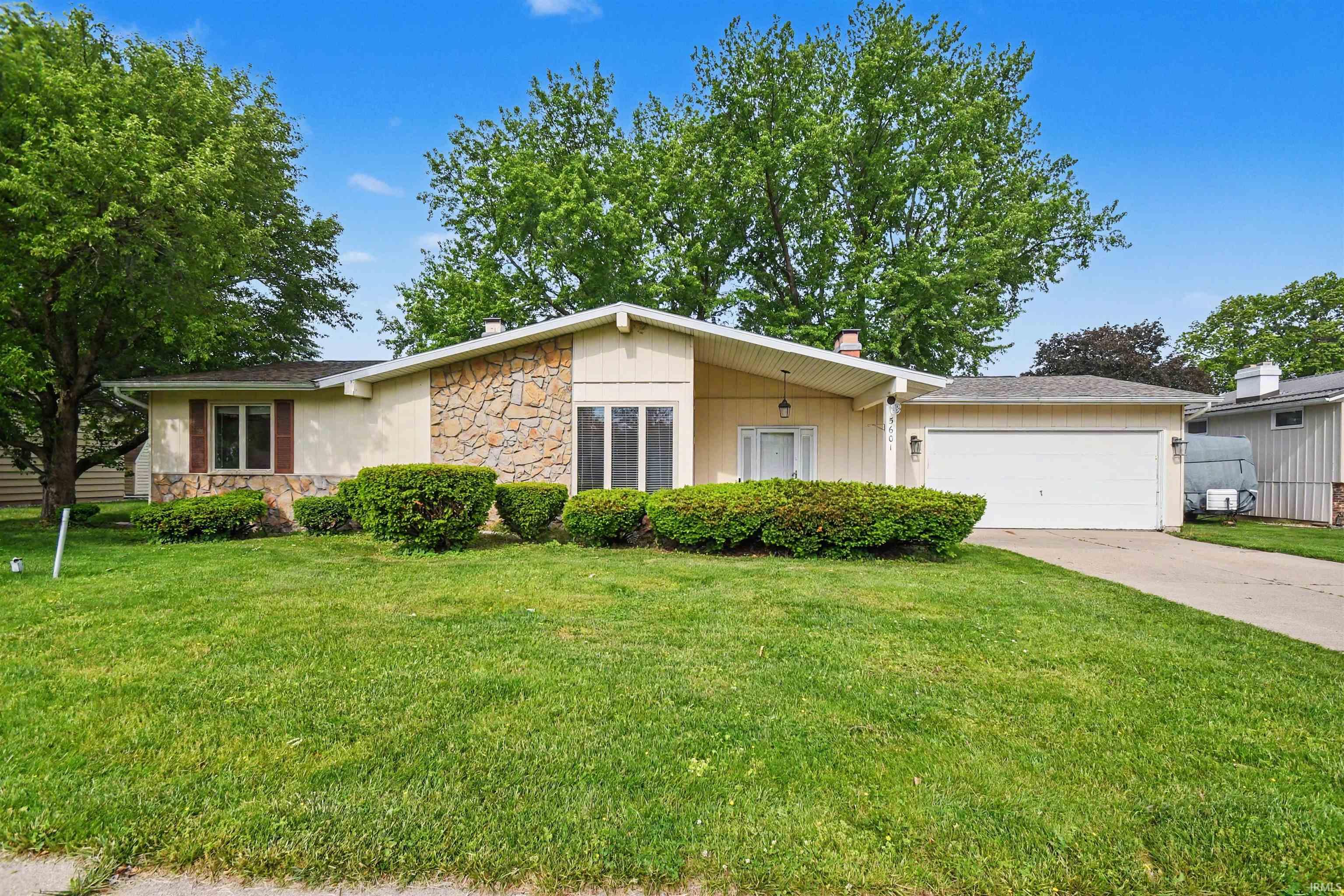 5601 Cape Cod Lane South Bend IN 46614