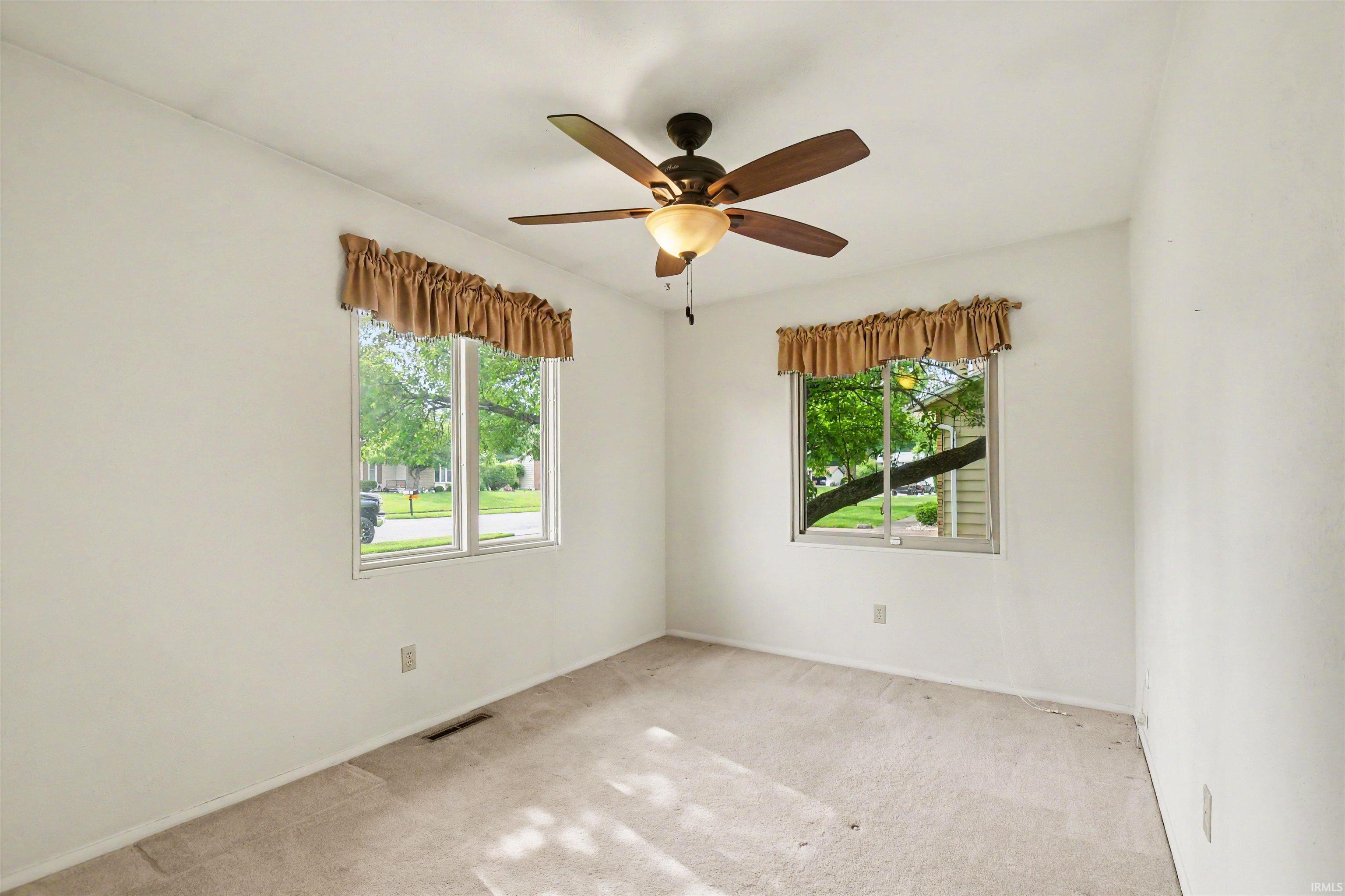 5601 Cape Cod Lane South Bend IN 46614