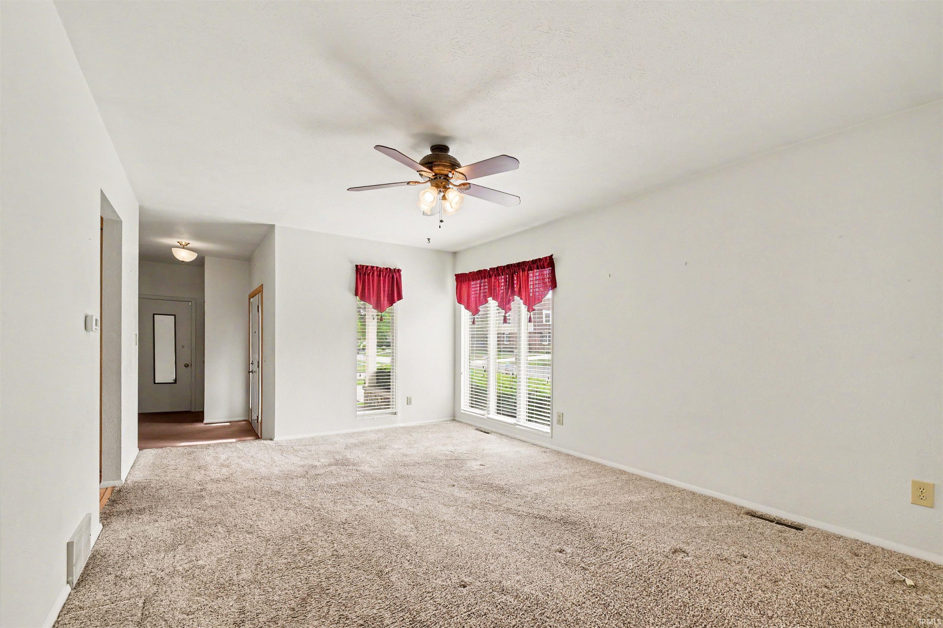 5601 Cape Cod Lane South Bend IN 46614