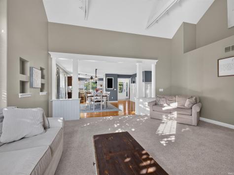 1927 Klehm Court Fort Wayne IN 46814