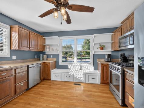 1927 Klehm Court Fort Wayne IN 46814