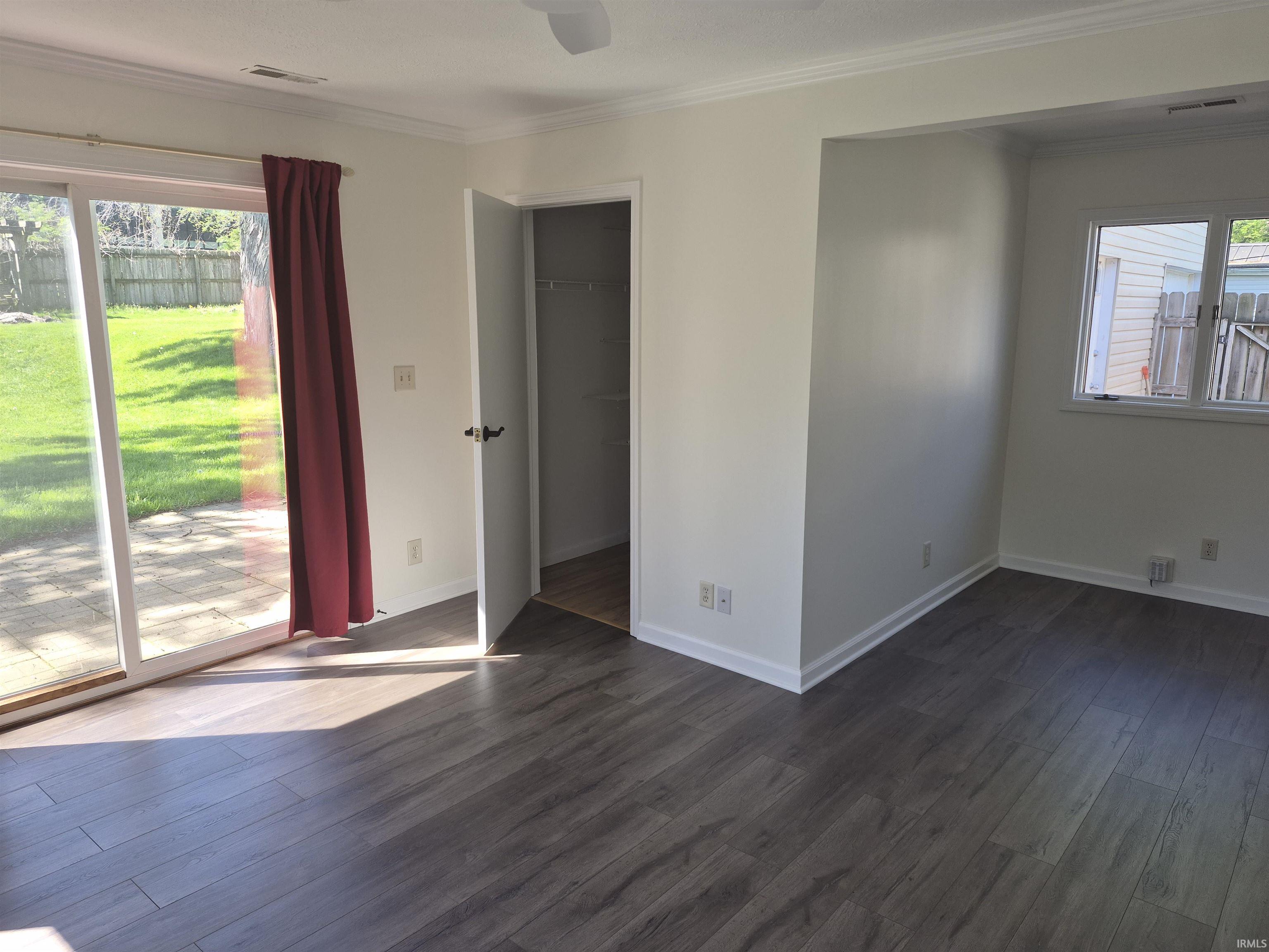 410 Barbie Street South Bend IN 46614