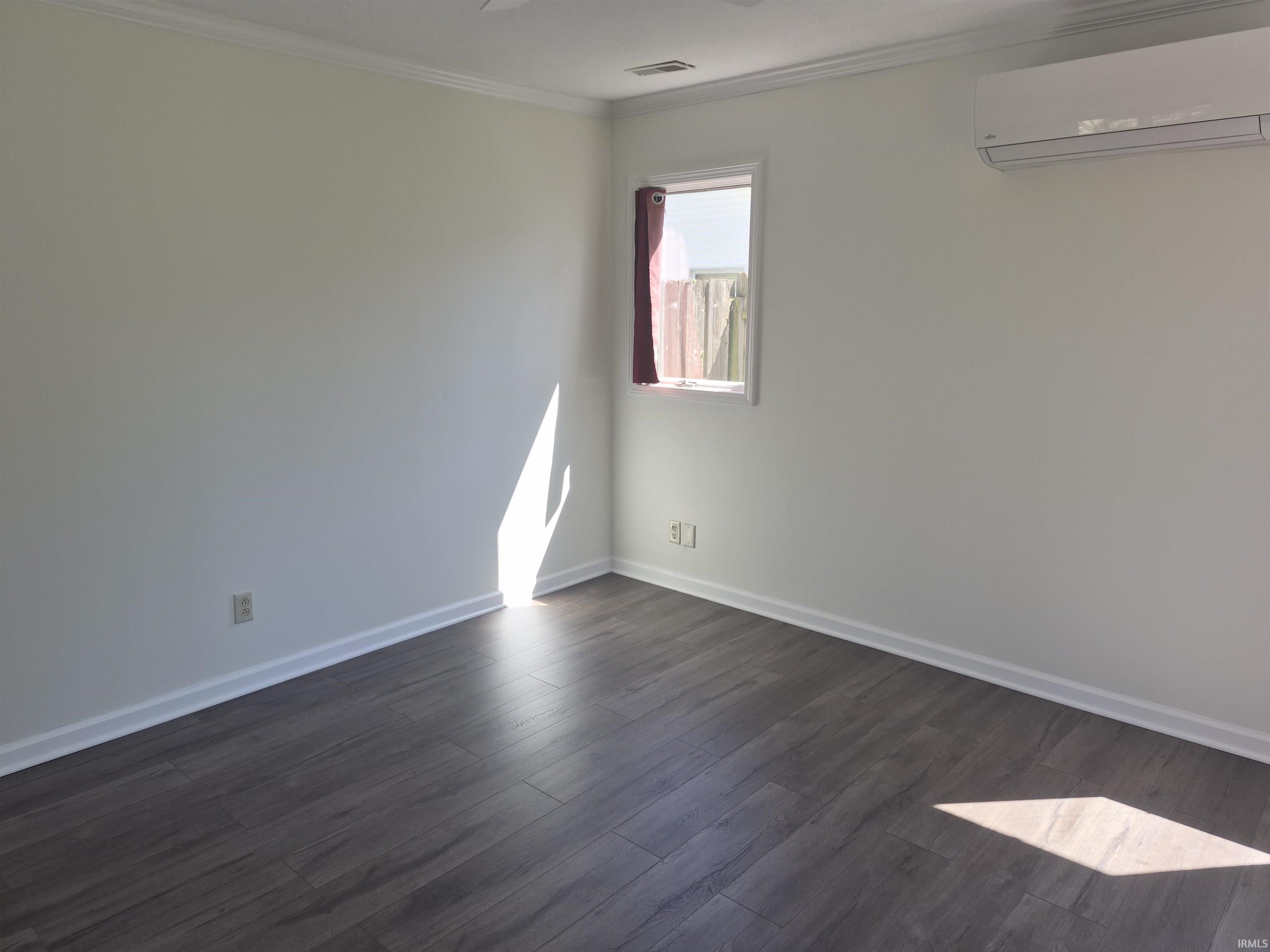 410 Barbie Street South Bend IN 46614
