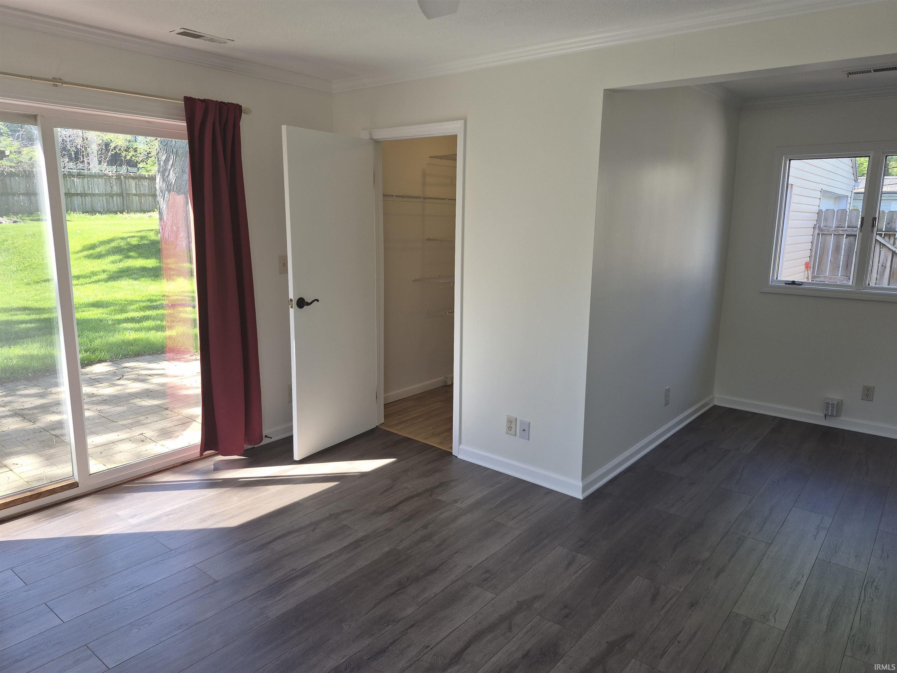 410 Barbie Street South Bend IN 46614
