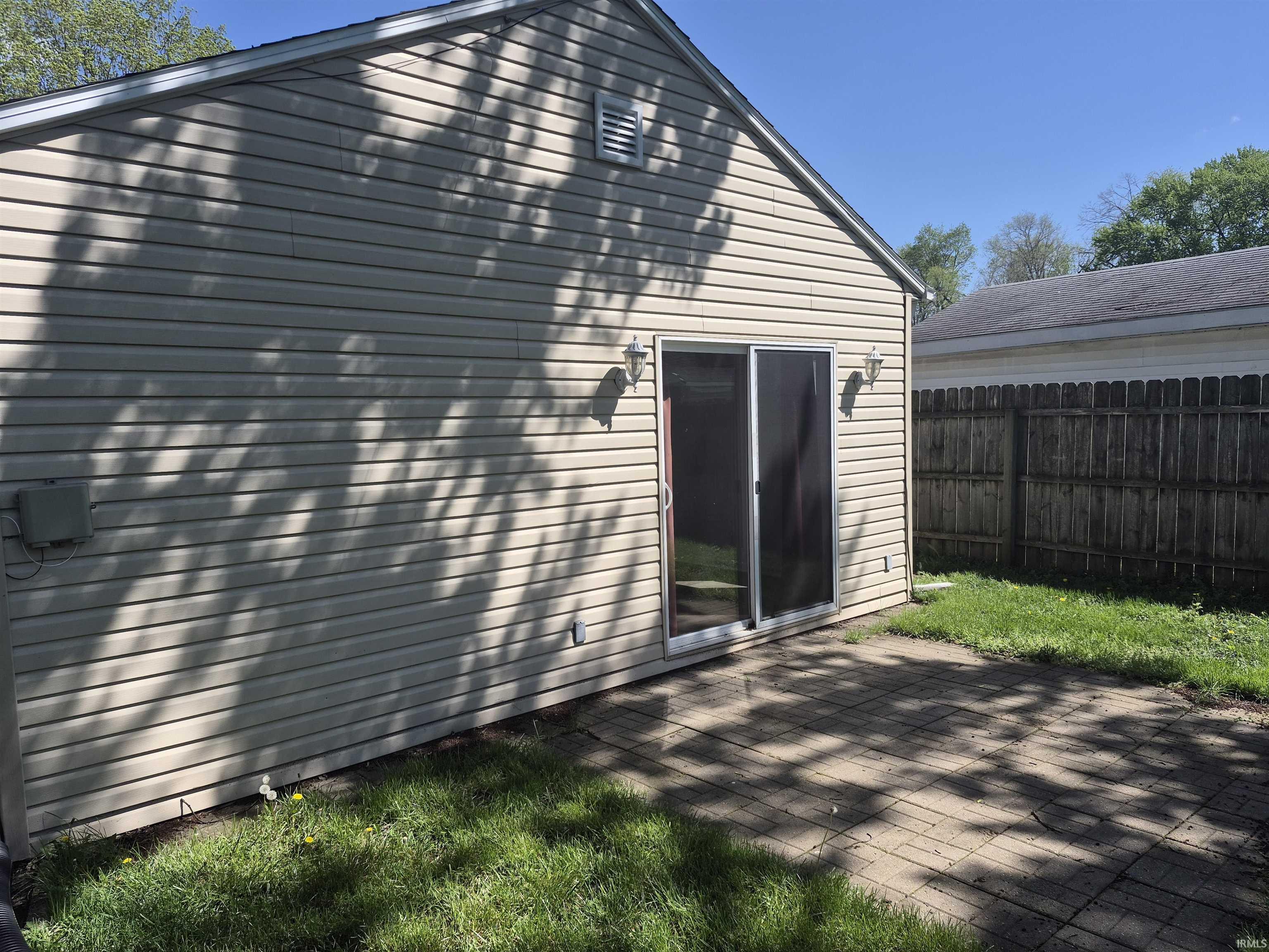 410 Barbie Street South Bend IN 46614