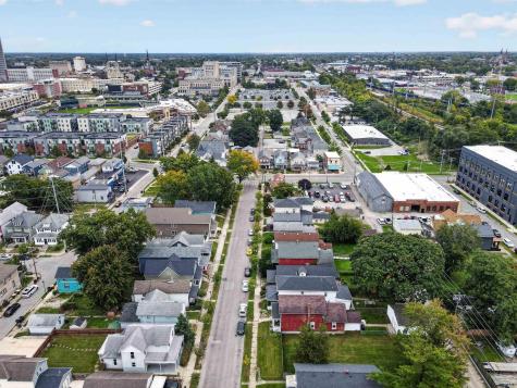 525 Lavina Street Fort Wayne IN 46802