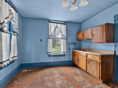 525 Lavina Street Fort Wayne IN 46802