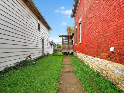 525 Lavina Street Fort Wayne IN 46802